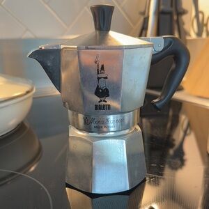 Bialetti Moka Express Stovetop Espresso Maker